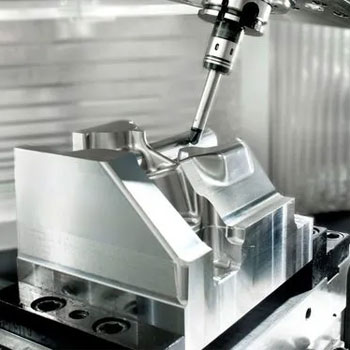 What are the characteristics of CNC milling